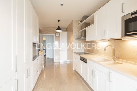 Apartament a Alges, Lisbon, Alges - € 3.700/mes | Ref: W-049CEP - foto 9