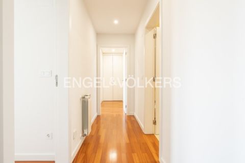 Apartament a Alges, Lisbon, Alges - € 3.700/mes | Ref: W-049CEP - foto 11