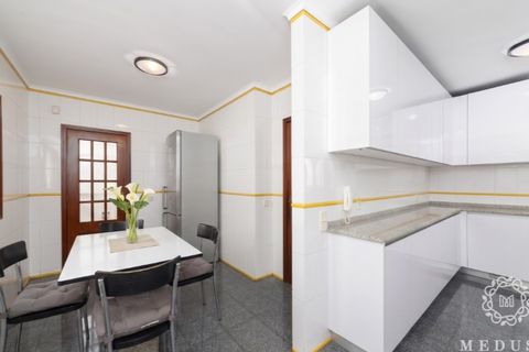 Villa i Arcozelo, Porto, Arcozelo - € 625.000 | Ref: CAS_827 - foto 12