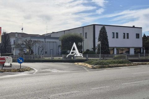Erhvervsejendom i Cerea, Verona, Cerea - € 450.000 | Ref: 26460a482 - foto 10