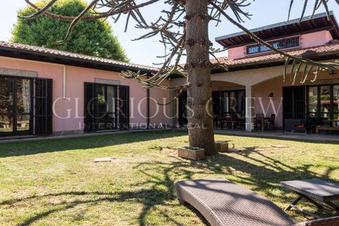 Villa a Carate Brianza, Monza and Brianza, Carate Brianza - € 1.550.000 | Ref: 3674 - foto 31