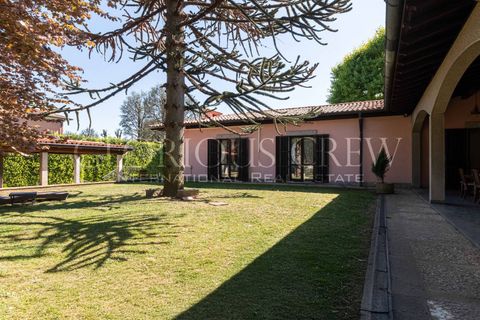 Villa a Carate Brianza, Monza and Brianza, Carate Brianza - € 1.550.000 | Ref: 3674 - foto 32