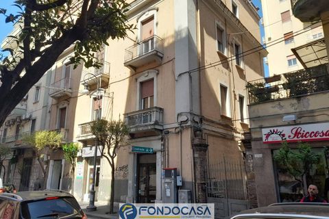 Erhvervsejendom i Salerno, Salerno, Salerno - € 130.000 | Ref: 420 - foto 1