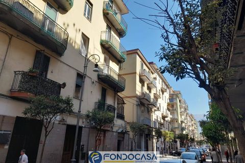 Erhvervsejendom i Salerno, Salerno, Salerno - € 130.000 | Ref: 420 - foto 3