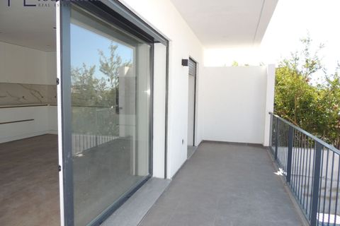 Villa i Odivelas, Lisbon, Odivelas - € 650.000 | Ref: YL1016(2) - foto 7