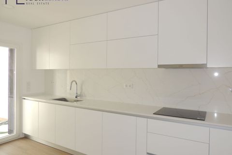 Villa i Amadora, Lisbon, Amadora - € 725.000 | Ref: YL1001 (2) - foto 5