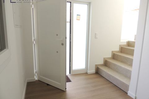Villa i Amadora, Lisbon, Amadora - € 725.000 | Ref: YL1001 (2) - foto 25