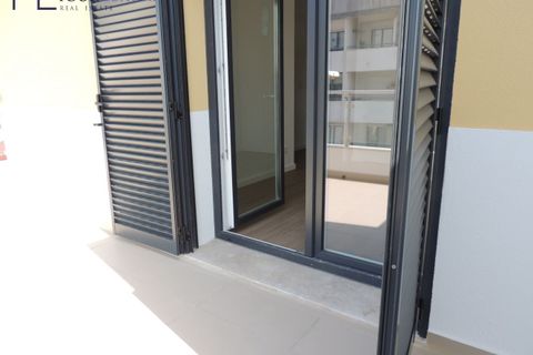 Villa i Amadora, Lisbon, Amadora - € 725.000 | Ref: YL1001 (2) - foto 38