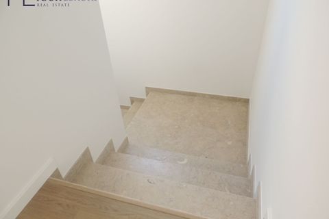 Villa i Amadora, Lisbon, Amadora - € 725.000 | Ref: YL1001 (2) - foto 46