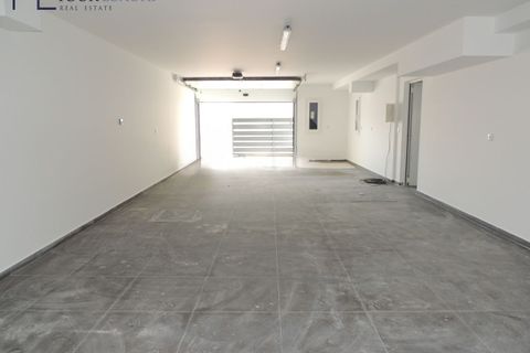 Villa i Amadora, Lisbon, Amadora - € 725.000 | Ref: YL1001 (2) - foto 47