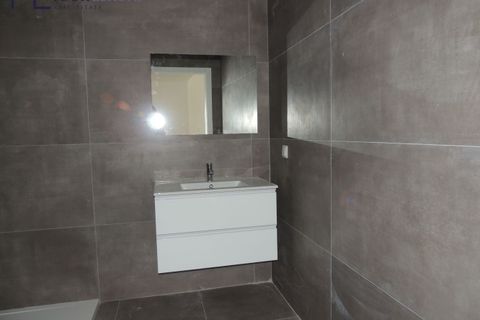 Villa i Amadora, Lisbon, Amadora - € 725.000 | Ref: YL1001 (2) - foto 49