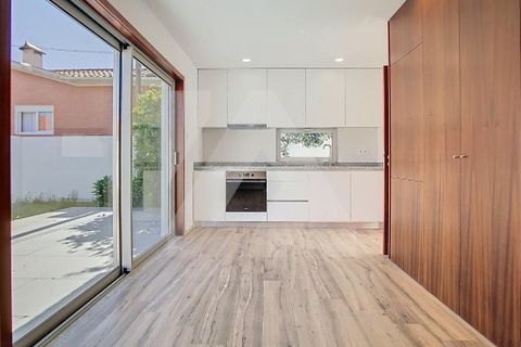 Byhus i Ovar, Aveiro, Ovar - € 280.000 | Ref: 102.1296 - foto 1