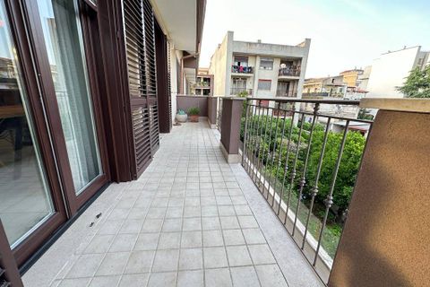 Dupleks i Caserta, Caserta, Caserta - € 389 000 | Ref: 5V23 - foto 10