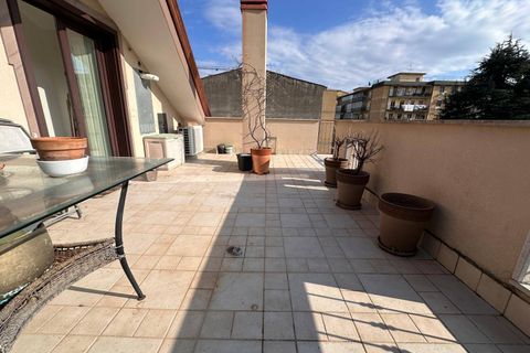 Dupleks i Caserta, Caserta, Caserta - € 389 000 | Ref: 5V23 - foto 37