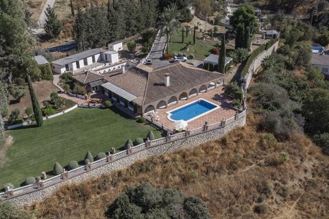 Villa i Malaga city, Malaga, Malaga city - € 950.000 | Ref: alor21394957 - foto 4