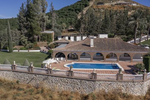 Villa i Malaga city, Malaga, Malaga city - € 950.000 | Ref: alor21394957 - foto 6