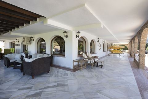 Villa i Malaga city, Malaga, Malaga city - € 950.000 | Ref: alor21394957 - foto 13