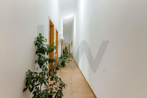 Villa i Alenquer, Lisbon, Alenquer - € 475.000 | Ref: KWPT-032520 - foto 2