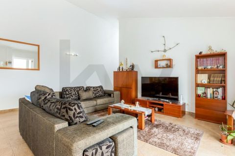 Villa i Alenquer, Lisbon, Alenquer - € 475.000 | Ref: KWPT-032520 - foto 4