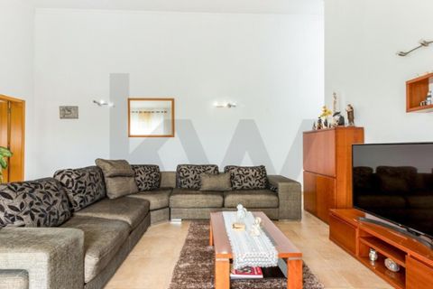 Villa i Alenquer, Lisbon, Alenquer - € 475.000 | Ref: KWPT-032520 - foto 5