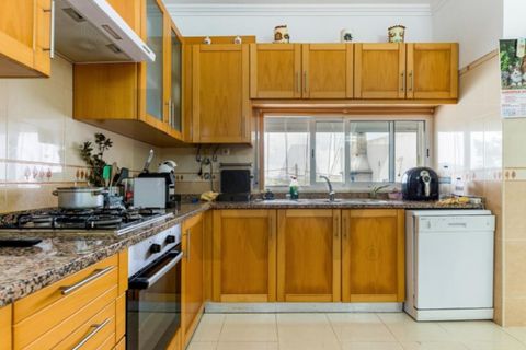 Villa i Alenquer, Lisbon, Alenquer - € 475.000 | Ref: KWPT-032520 - foto 8