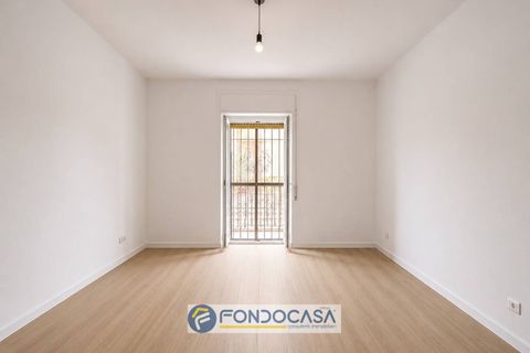 Leilighet i Aversa, Caserta, Aversa - € 100 000 | Ref: AVERSA - VIA FOSCOLO - foto 17