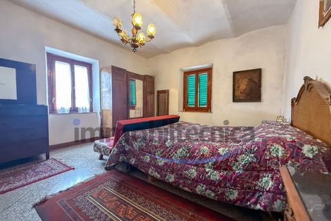 Villa i Arezzo, Arezzo, Arezzo - € 150.000 | Ref: V0218MG - foto 7