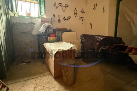 Villa i Arezzo, Arezzo, Arezzo - € 150.000 | Ref: V0218MG - foto 12