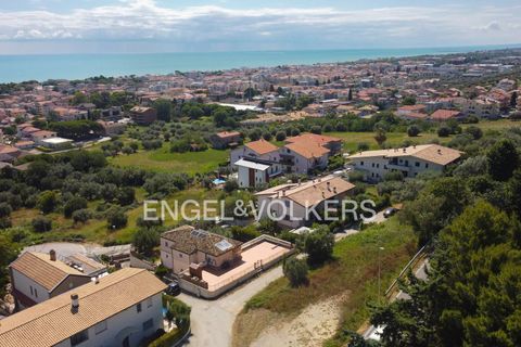Helårsgrund i Tortoreto, Teramo, Tortoreto - € 215.000 | Ref: EV -AMPIO TERRENO A TORTORETO VISTA MARE - foto 2