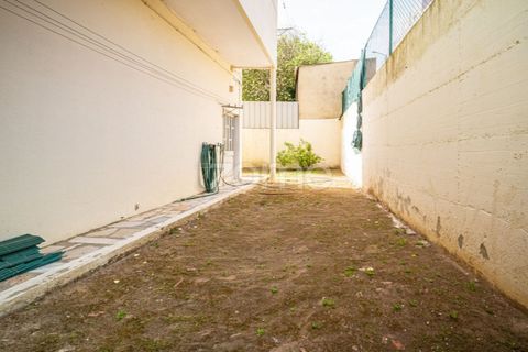 Villa a Camarate, Lisbon, Camarate - € 640.000 | Ref: ZMPT588586 - foto 6