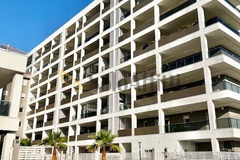 Apartament a Bari, Bari, Bari - € 1.100/mes | Ref: AA2556 - foto 20
