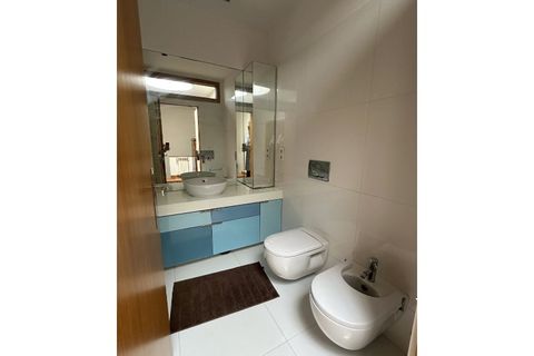 Villa a Porto, Porto, Porto - € 3.600/mes | Ref: M47930 - foto 33