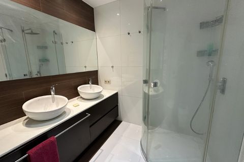 Villa a Porto, Porto, Porto - € 3.600/mes | Ref: M47930 - foto 44