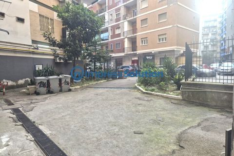 Garage i Naples, Naples, Naples - € 120.000 | Ref: vomero.d - foto 1