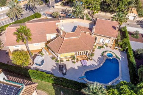 Villa i Cabo Roig, Alicante, Cabo Roig - € 1.550.000 | Ref: COL-18590 - foto 2