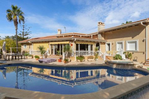 Villa i Cabo Roig, Alicante, Cabo Roig - € 1.550.000 | Ref: COL-18590 - foto 35