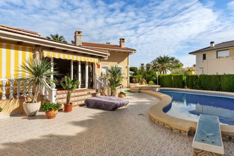 Villa i Cabo Roig, Alicante, Cabo Roig - € 1.550.000 | Ref: COL-18590 - foto 37