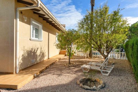 Villa i Cabo Roig, Alicante, Cabo Roig - € 1.550.000 | Ref: COL-18590 - foto 40