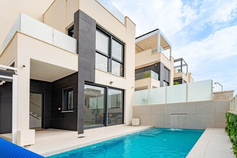 Villa i Torrevieja, Alicante, Torrevieja - € 650.000 | Ref: ES-37403 - foto 3
