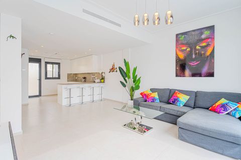 Villa i Punta Prima, Alicante, Punta Prima - € 650.000 | Ref: CLDE-83609 - foto 11