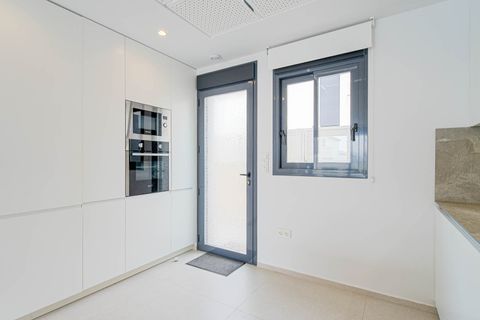 Villa i Punta Prima, Alicante, Punta Prima - € 650.000 | Ref: CLDE-83609 - foto 24