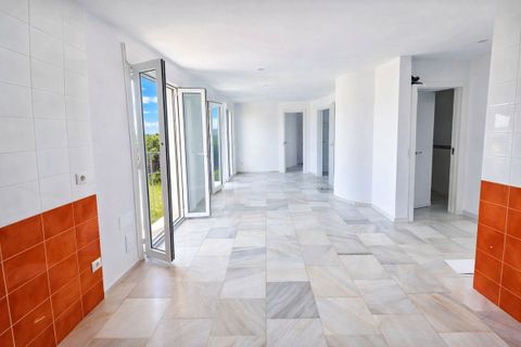 Villa a La Duquesa, Malaga, La Duquesa - € 275.000 | Ref: MLSC5666175 - foto 9