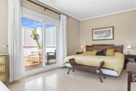 Villa i Benahavis, Malaga, Benahavis - € 2.690.000 | Ref: S24550 - foto 7