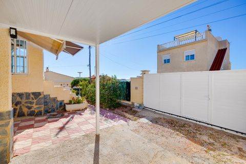 Villa i La Marina, Alicante, La Marina - € 239.969 | Ref: R-98708 - foto 33