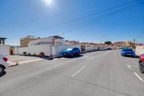 Villa i La Marina, Alicante, La Marina - € 239.969 | Ref: R-98708 - foto 45