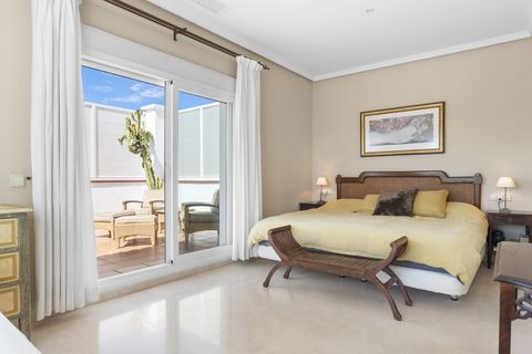 Villa i Benahavis, Malaga, Benahavis - € 2.690.000 | Ref: BLXC-1741 - foto 14