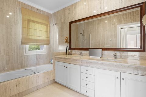 Villa i Benahavis, Malaga, Benahavis - € 2.690.000 | Ref: BLXC-1741 - foto 15