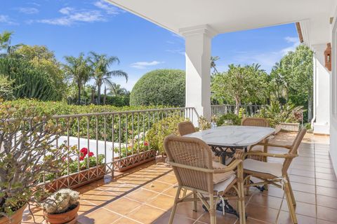 Villa i Benahavis, Malaga, Benahavis - € 2.690.000 | Ref: BLXC-1741 - foto 16