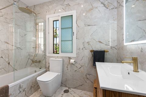 Villa a Marbella, Malaga, Marbella - € 795.000 | Ref: BLXR-1325 - foto 18