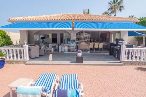 Villa a Ciudad Quesada, Alicante, Ciudad Quesada - € 845.000 | Ref: 16-512-11-988 - foto 28
